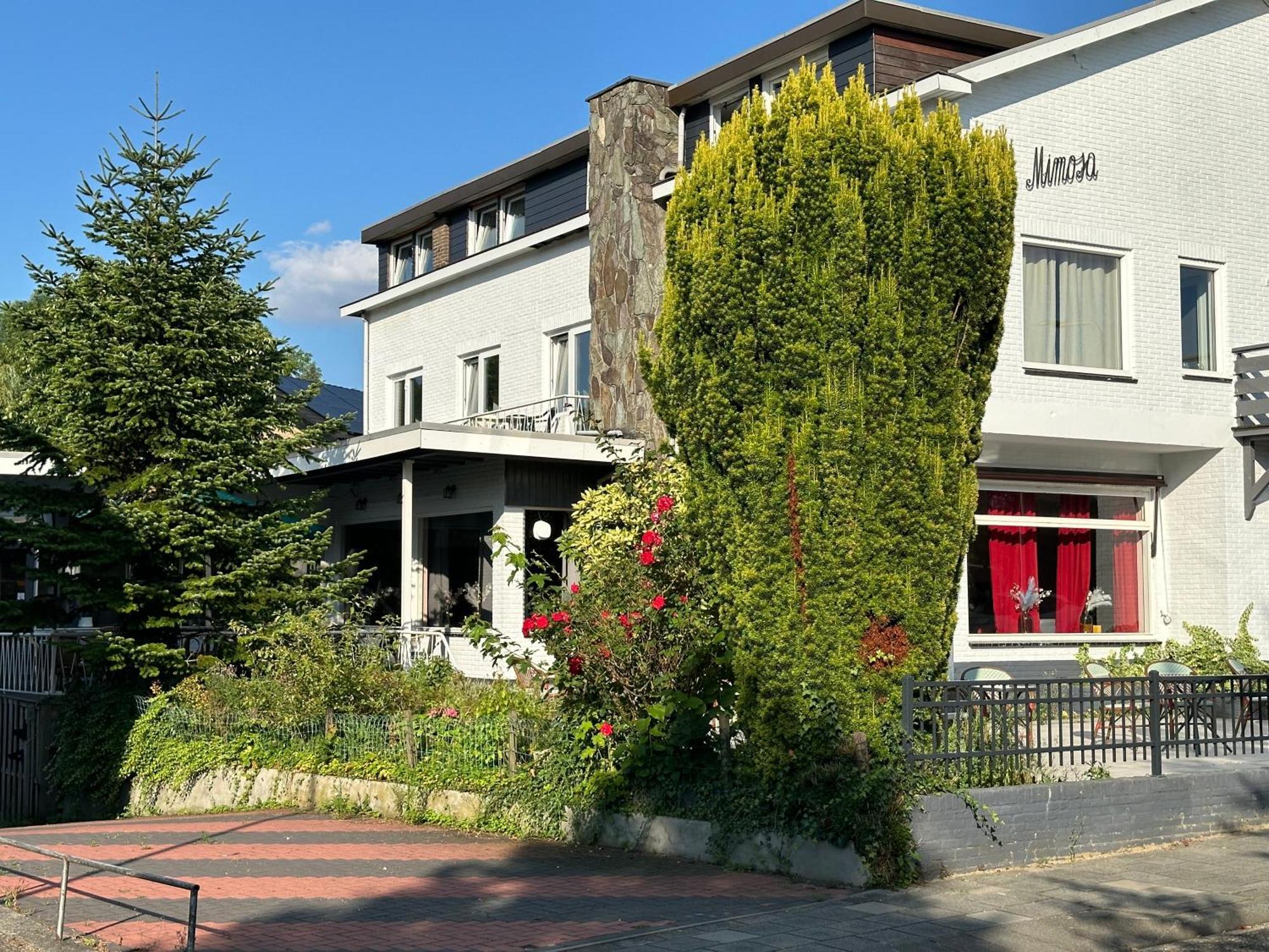 Mimosa Hotel Valkenburg aan de Geul Екстериор снимка